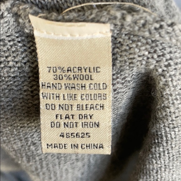 Light weight long sweater - Picture 6 of 6